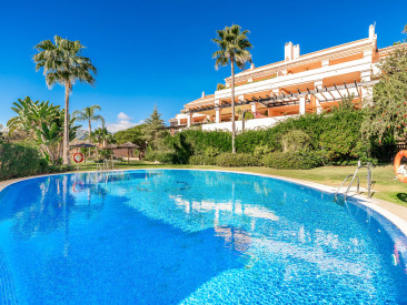 Apartment in Marbella — photo 3