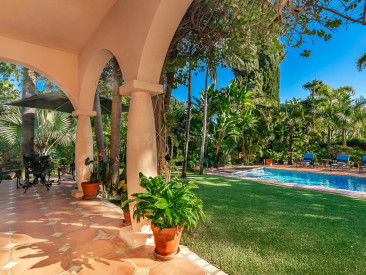 Villa in Marbella — photo 3
