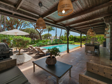 Villa in Marbella — photo 2