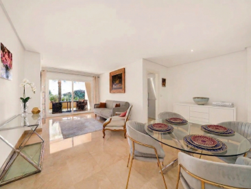 Apartment in Marbella — photo 3
