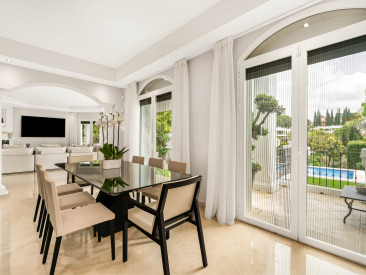 Villa in Marbella — photo 6
