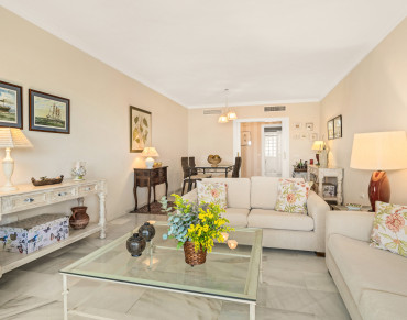 Apartment for sale in Guadalmina Baja - W-049CCG