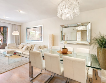 Apartment for sale in Marbella Golden Mile - W-049E2P
