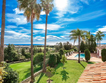 Villa for sale in La Quinta - W-049UQK