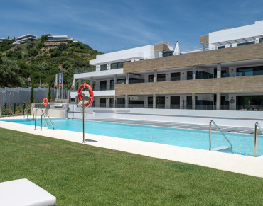 Apartment for sale in Marbella East - W-049TDA