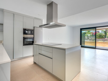 Apartment in Marbella — photo 6