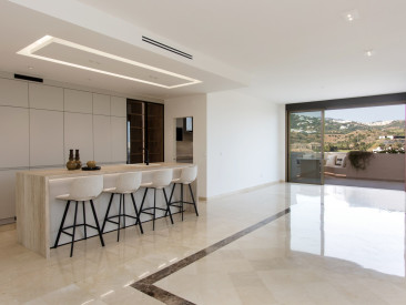Apartment in Marbella — photo 5