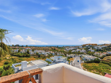 Penthouse in Estepona — photo 2