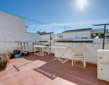 Town House for sale in Estepona - R5213872