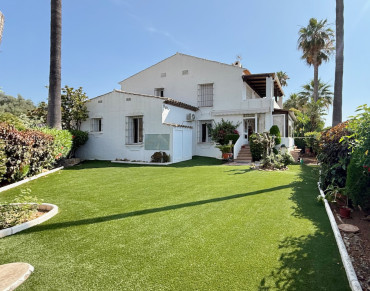 House for sale in La Duquesa - 3388