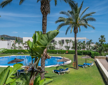 Apartment for sale in Marbella East - W-049QPM