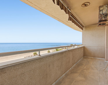 Apartment for sale in Estepona Town - TMRA11699