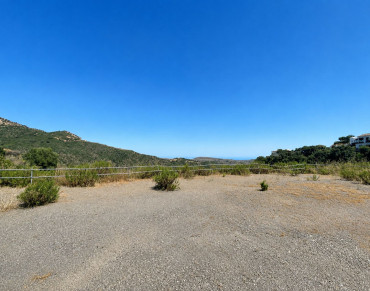 Land for sale in Benahavis - R5418085