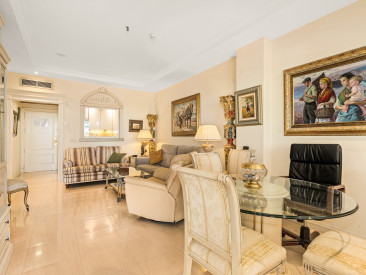 Apartment in Marbella — photo 6