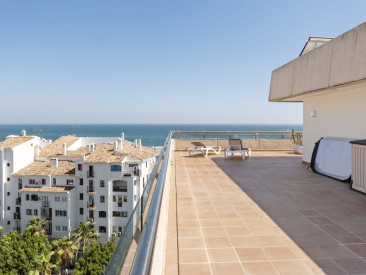 Penthouse in Marbella — photo 2