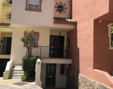 Town House for sale in Eastpona East - 553-00166P