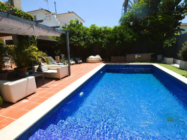 House in Calahonda — photo 2