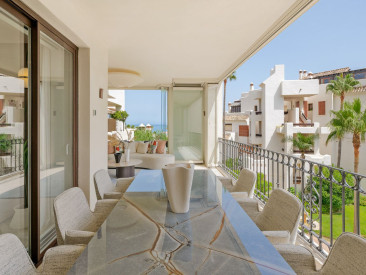 Apartment in Estepona — photo 5