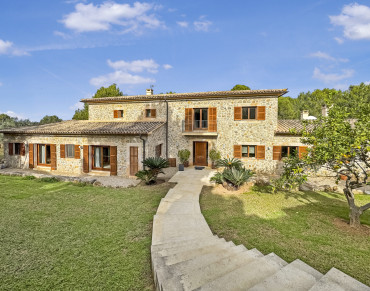 Finca for sale in Santa Ponsa - 4601339