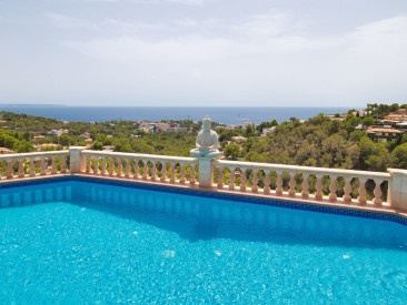 Villa in Calvià / Costa d'en Blanes — photo 3