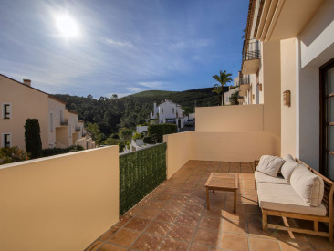 Town House in Benahavis — photo 2