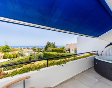 Town House for sale in Calahonda - ST6349