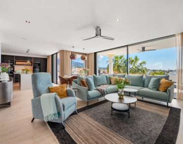 Penthouse for sale in Marbella Golden Mile - LS50192