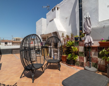 Town House for sale in Eastpona Centro - PKS260