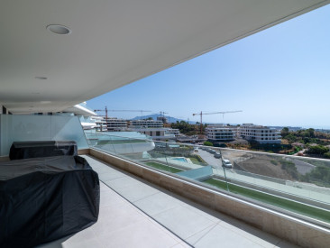 Apartment in Estepona — photo 4