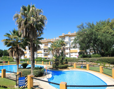 Apartment for sale in Marbella Golden Mile - DE1570