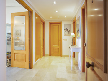 Apartment in Estepona — photo 3