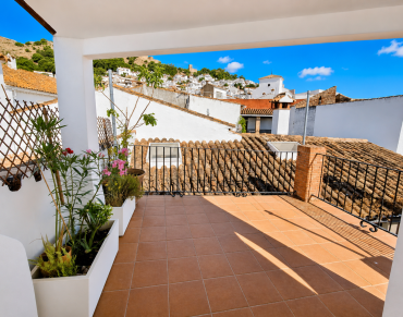 Town House for sale in Jimena de la Frontera - S5423467