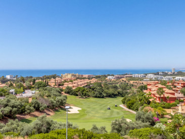 Town House in Marbella — photo 2