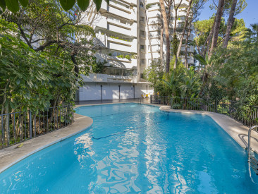 Apartment in Marbella — photo 3