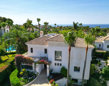 Villa for sale in Marbella Golden Mile - 4825MLV