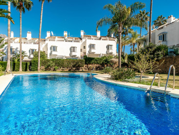 Town House in Marbella — photo 2