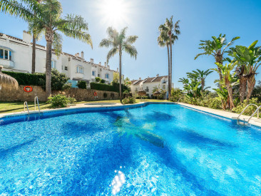 Town House in Marbella — photo 3