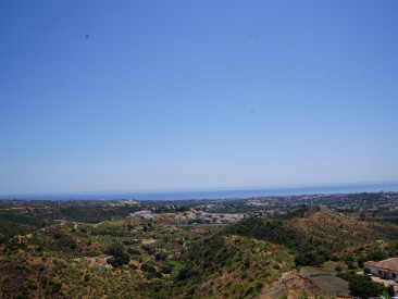 Plot / Land in Real de la Quinta — photo 3