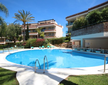 Luxury penthouse 2 bed 2 bath Riviera del sol