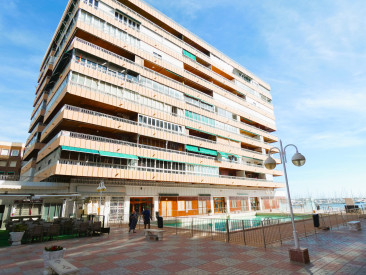 Apartment in Torrevieja — photo 4