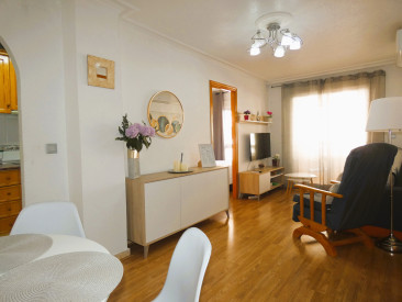 Apartment in Torrevieja — photo 3