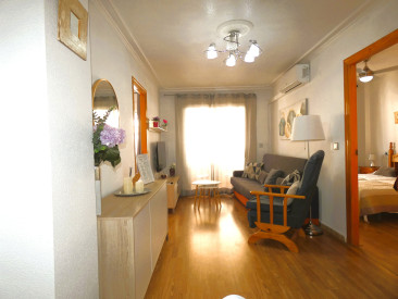 Apartment in Torrevieja — photo 4