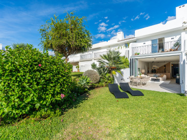 Town House in Marbella — photo 3