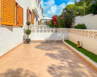 Town House for sale in Beach Flamenca - MOVE-390