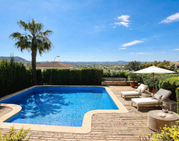 Villa for sale in Inca - EXP14375