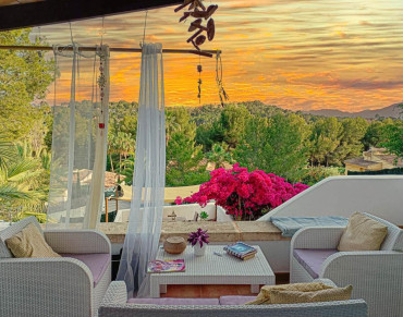 Villa for sale in Costa de la Calma - EXP12493