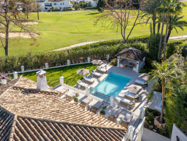Villa in Marbella — photo 2