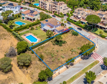 Land for sale in Marbella East - PANR-16325