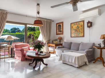 Town House in Marbella — photo 2