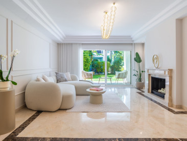 Apartment in Marbella — photo 2